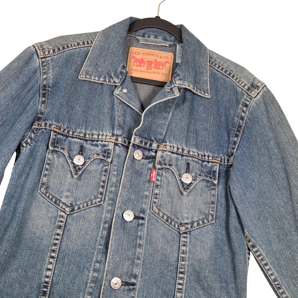 Levi's VTG 2003 Iconic Type 1 Trucker Jacket Denim Men Small Western Y2k 01105